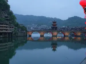 Akatia yunmoon lnn