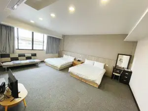 Kings Hotel
