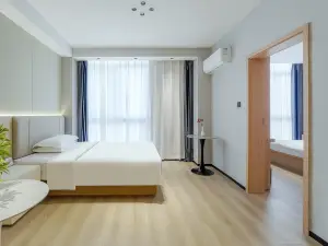 Starry Sky Fashion Hotel (Suzhou Weiting Fortune Center Branch)