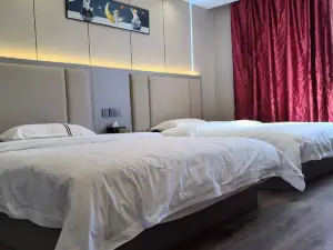 Pu'er Zangfu Holiday Hotel