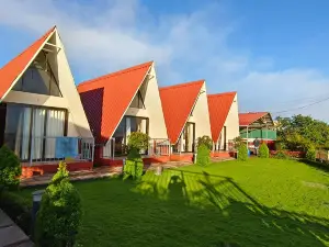 Rhythm Eco and Agro Stays