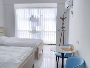 Yuanyang Hutaoli Homestay