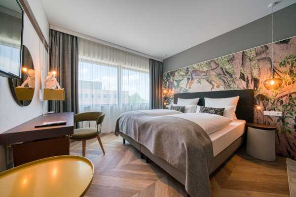 NinetyNine Hotel Amsterdam Airport優惠