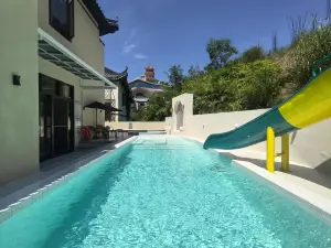 Taishan Yihe Hot Spring San Pena Holiday Villa