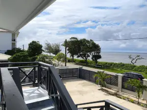 Paradise Inn