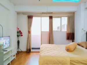 The Royale Sentra Tower Kuning Powered by Cocotel