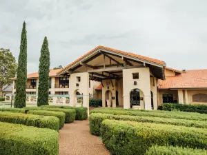 Chateau Elan at The Vintage