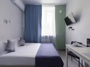 諾克瓦爾沙夫斯卡婭酒店