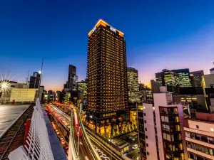 アパホテル＆リゾート〈大阪梅田駅タワー〉