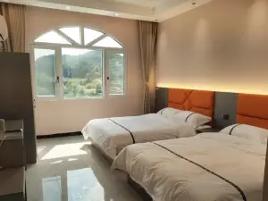 Taoyuan River Lake View Homestay