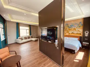 Darlag Fuxiang Grand Hotel