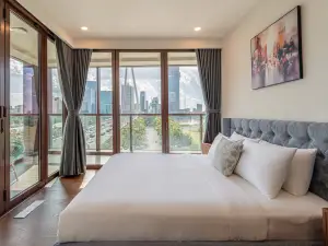 The Metropole Riverside Apartment