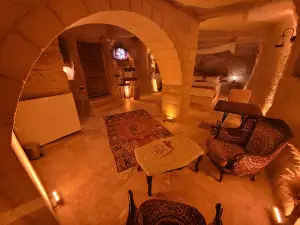 LA DİAS CAVE CAPPADOCİA