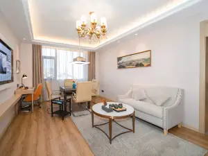 Vienna Hotel (Huaihua Mayang County Government Hotel)