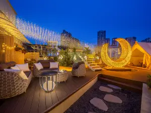 CRESCENT MOON HOTEL