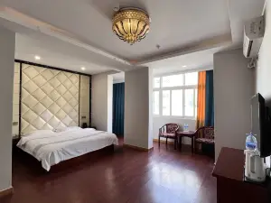 Fan County Xinhua Ting Business Hotel