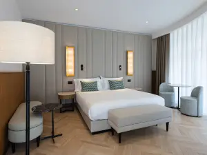 เซอร์เคิล6 โรม