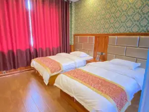 Sertar Tibetan Family No.1 Hotel
