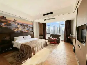 Pingguo Weisner Theme Hotel