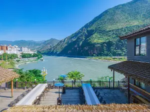 Lishui falls in love with Nujiang Boutique Inn