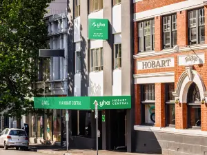 YHA Hobart Central