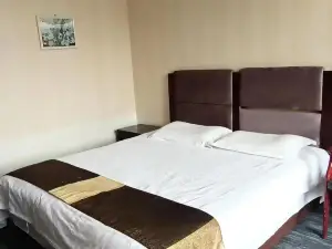 Oroqen Autonomous Banner Huatian Express Hotel