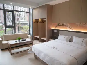 Lang Ting Hotel