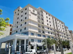 Hôtel El Aziz Inn