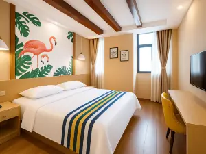 โรงแรมแฟชั่นเอเดน ไกเจียง