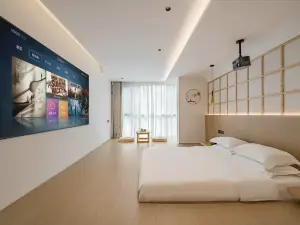 Yunting Hotel (Renshou Campus of Chengdu Foreign Language School)