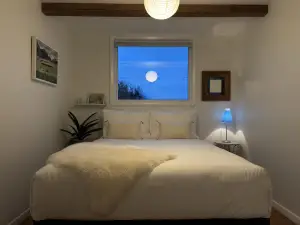 White Oasis