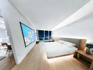 โรงแรมชายนีส อี-เฮาส์ แชร์ริ่งแบบไร้คน (ถนนฉีหลี่ หยูซาน)