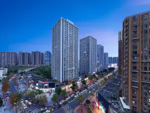 Huayang Hotel (Neijiang Wanda Plaza)