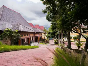 Ciptaningati Hotel