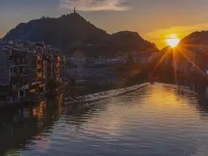 Zhenyuan Lane to Hotel