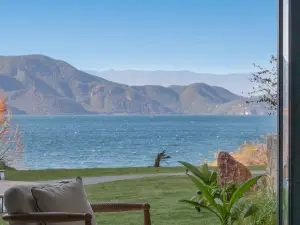 Lugu Lake Manchen Holiday Homestay