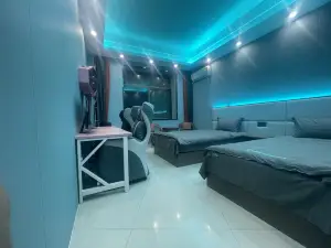 Hummingbird E-sports Hotel