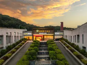 Xinrun Hua Hotel (Hongqiao Park Branch, Guangming City Station, Shenzhen)