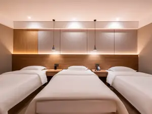 Luohe City 118 Theme Hotel