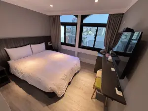 Yoshi Hotel - Tainan Station Branch