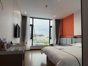 Binchuan Yunman Hotel