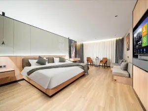 Xiju Business Hotel