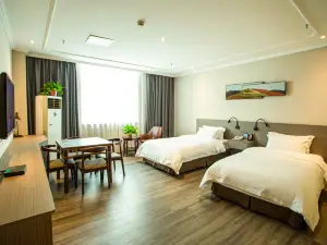 Home Inn Baiyun Hotel (Jinhu Suning Yigou Plaza Branch)