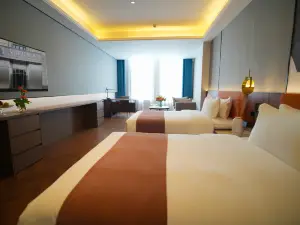 Korla Marriott Hotel Pear City