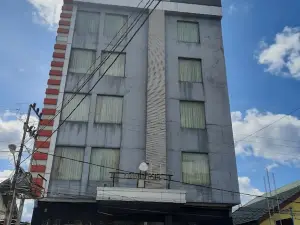Gold Inn Hotel