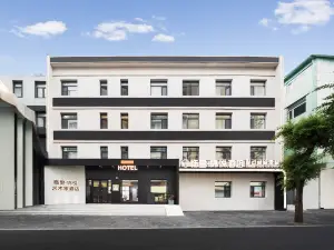 Linli • Jinyue | AESTHETIC • FASHION Art Hotel