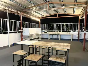 MONAlisa Guest House
