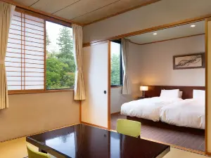 Yamanaka Onsen Kagari Kisshotei