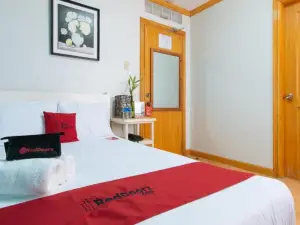 RedDoorz @ Arimbay Legazpi 시티 - 호스텔