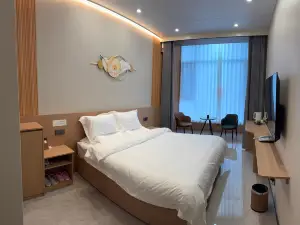 Lingshi Yueman Home Homestay (Wangjia Courtyard Branch)